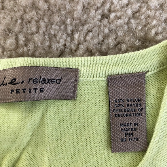 Light green and pink cardigan - Picture 3 of 3